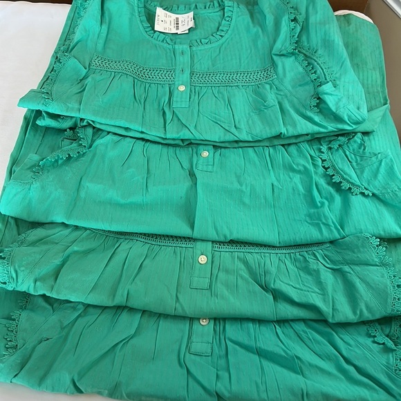 J Crew Sleeveless ruffle top - Picture 8 of 11